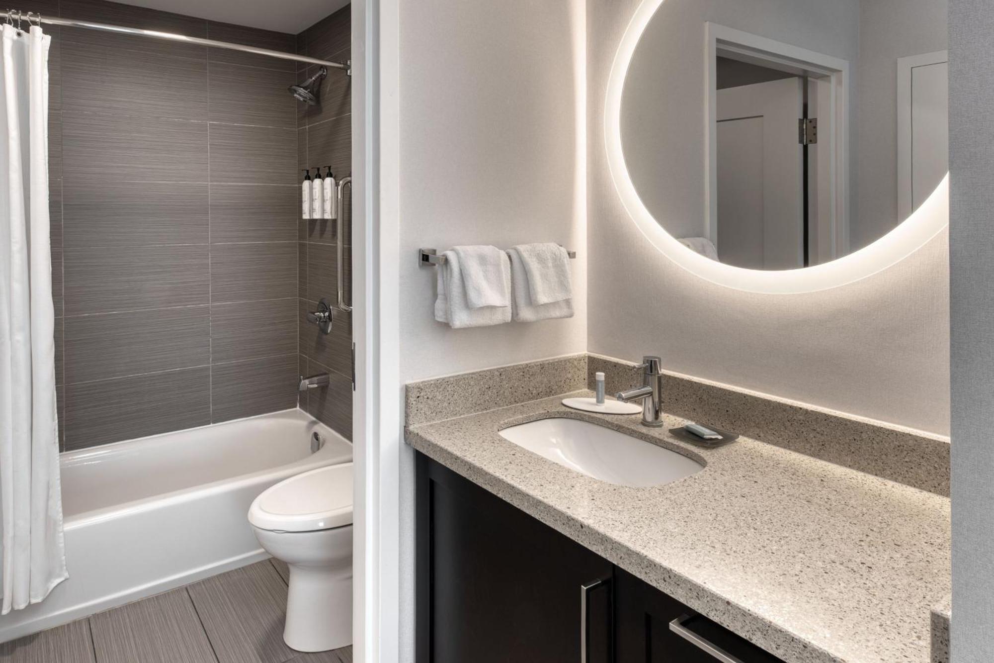 Towneplace Suites By Marriott Belleville Exterior photo