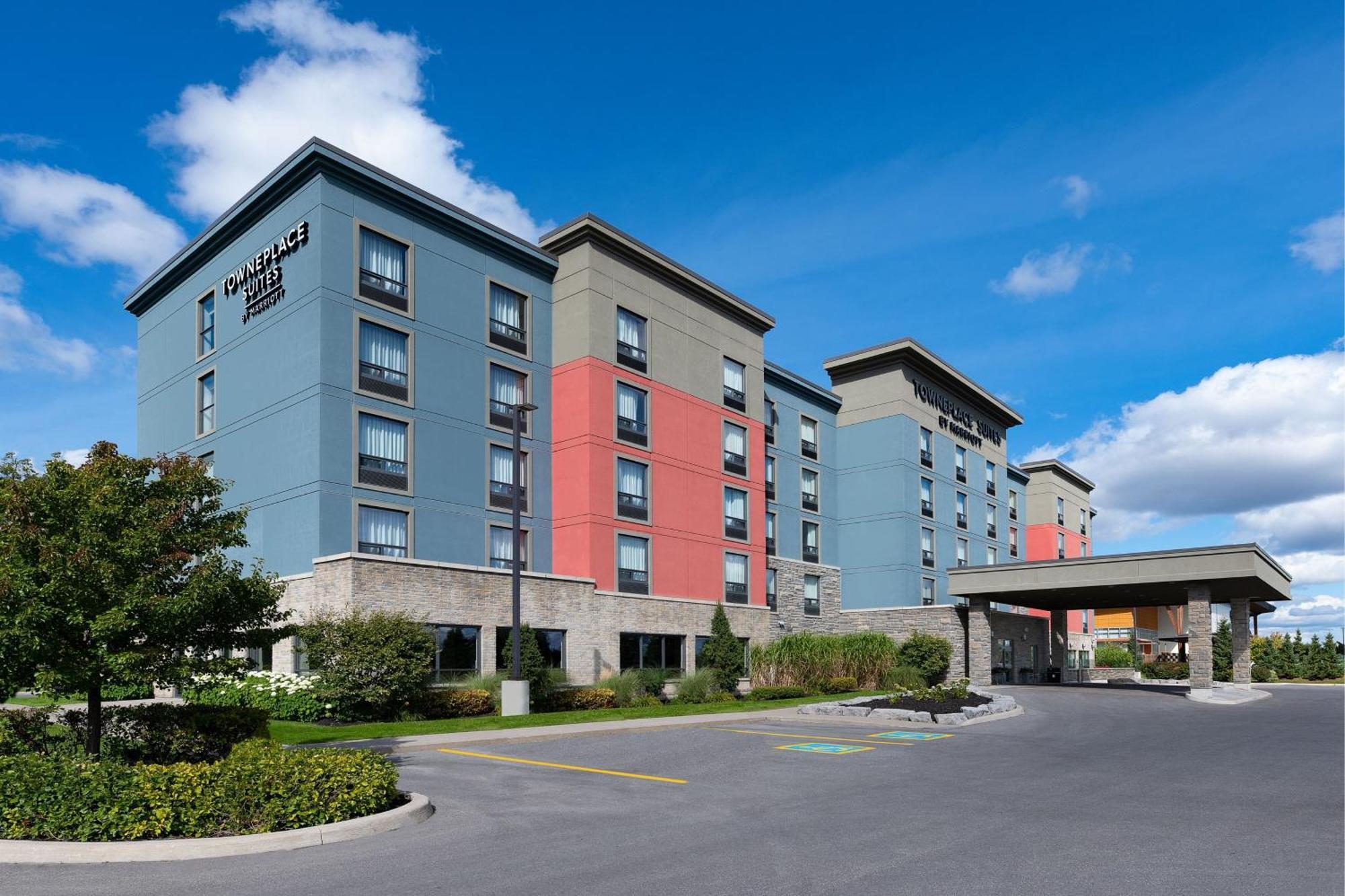 Towneplace Suites By Marriott Belleville Exterior photo