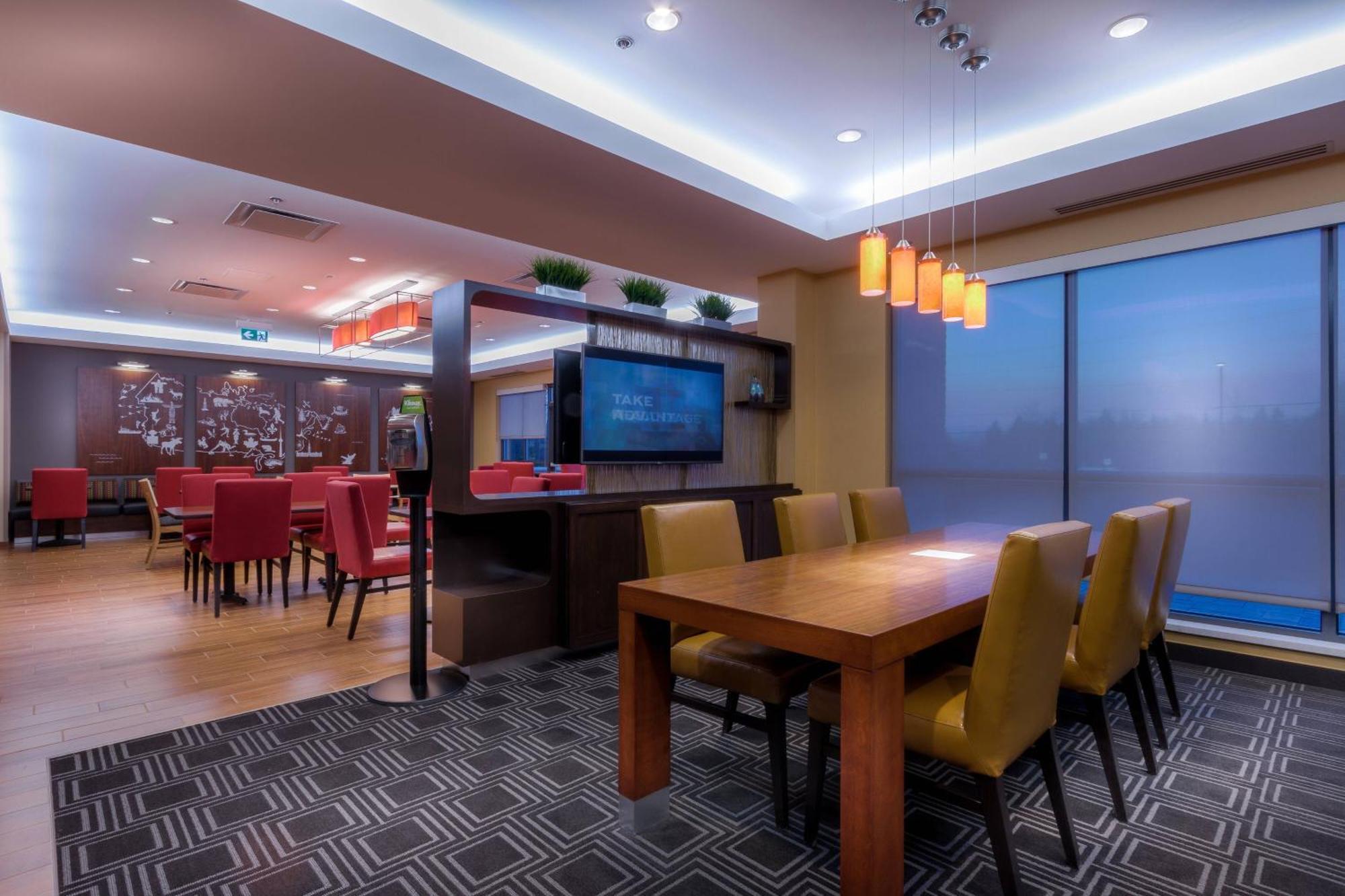 Towneplace Suites By Marriott Belleville Exterior photo