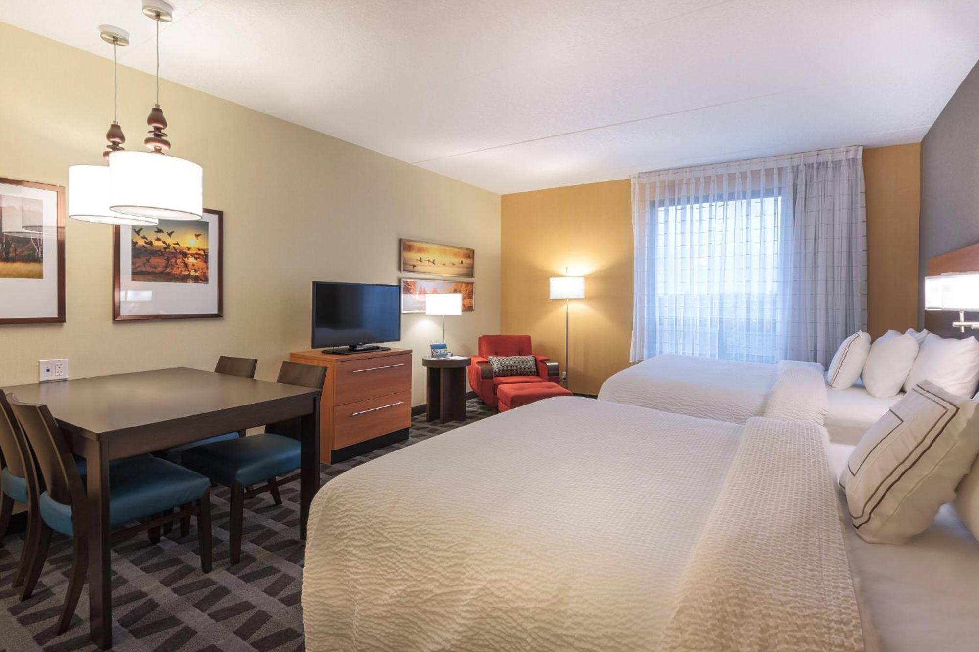 Towneplace Suites By Marriott Belleville Exterior photo